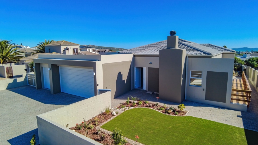 4 Bedroom Property for Sale in Country Club Western Cape